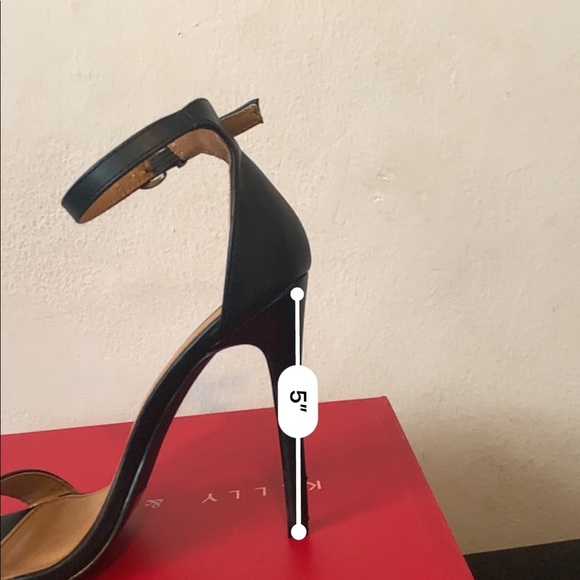 Charlotte Russe black heels - Picture 6 of 8